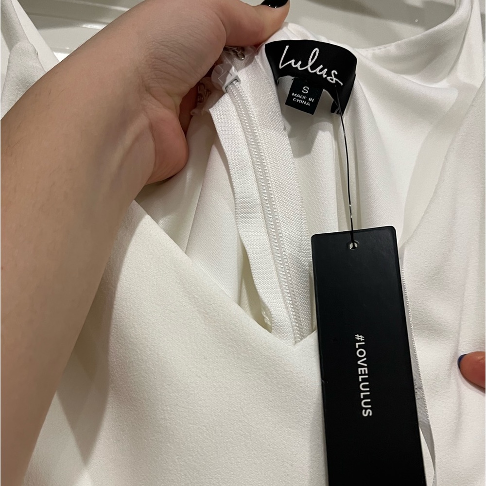 Lulus🤍Dress - Picture 4 of 4